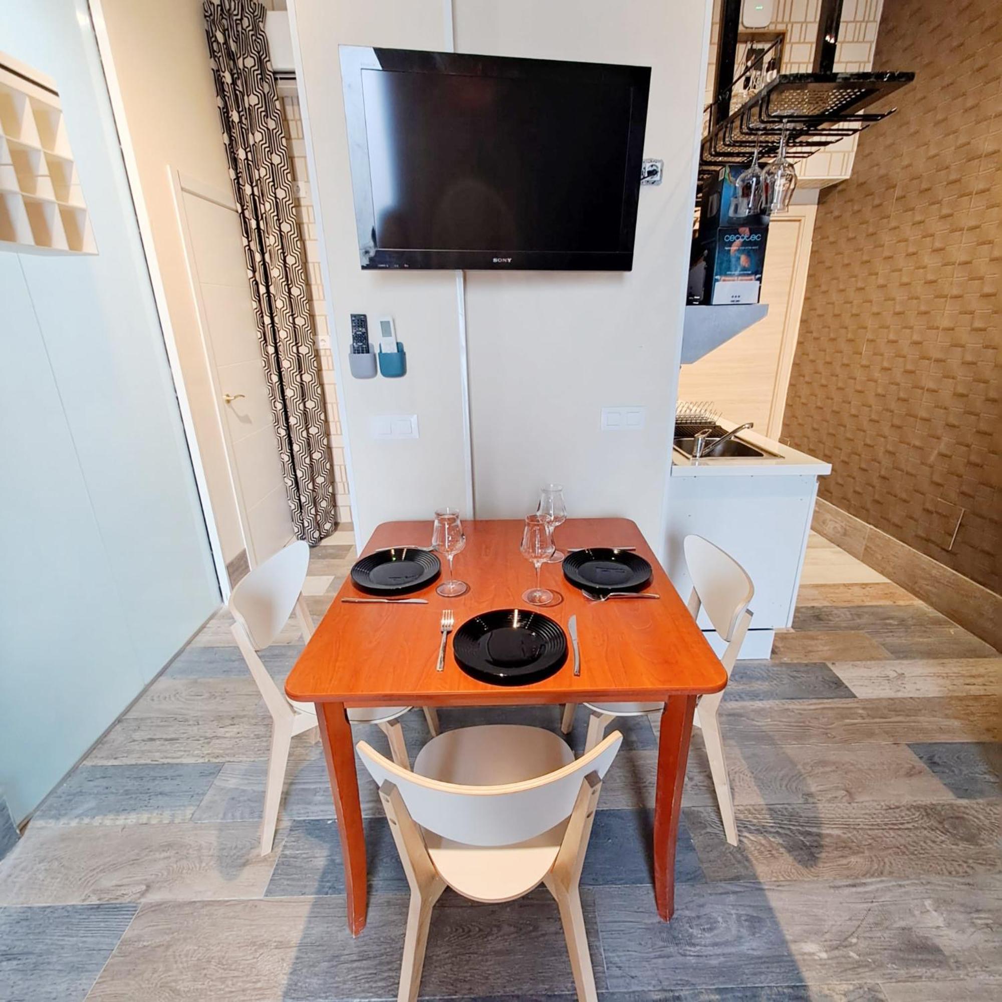 Loft Deluxe - Madrid Retiro Apartment Luaran gambar